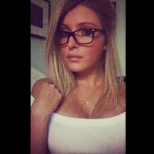 Meet your Posher, Bélynda